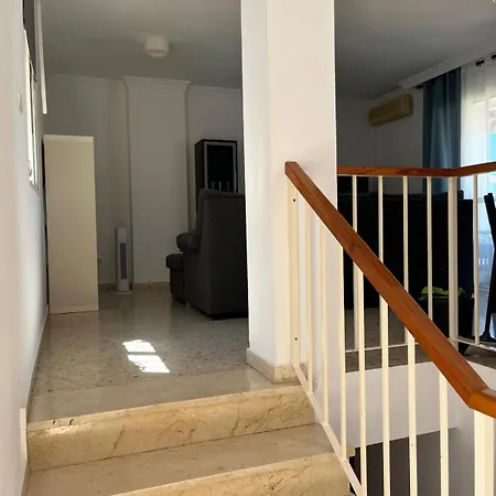 アパート Duplex Adosado En *